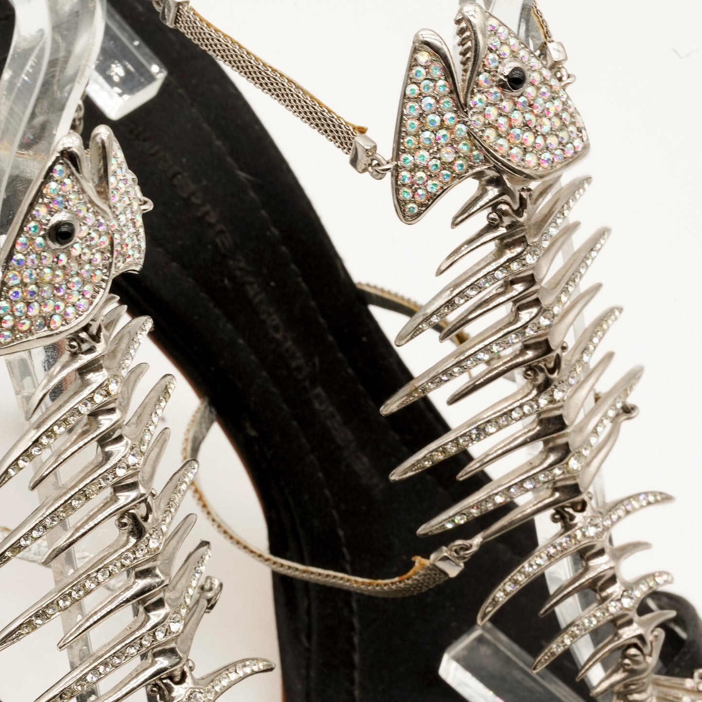 Sandales Slim Noir SS 2004 par Giuseppe Zanotti
