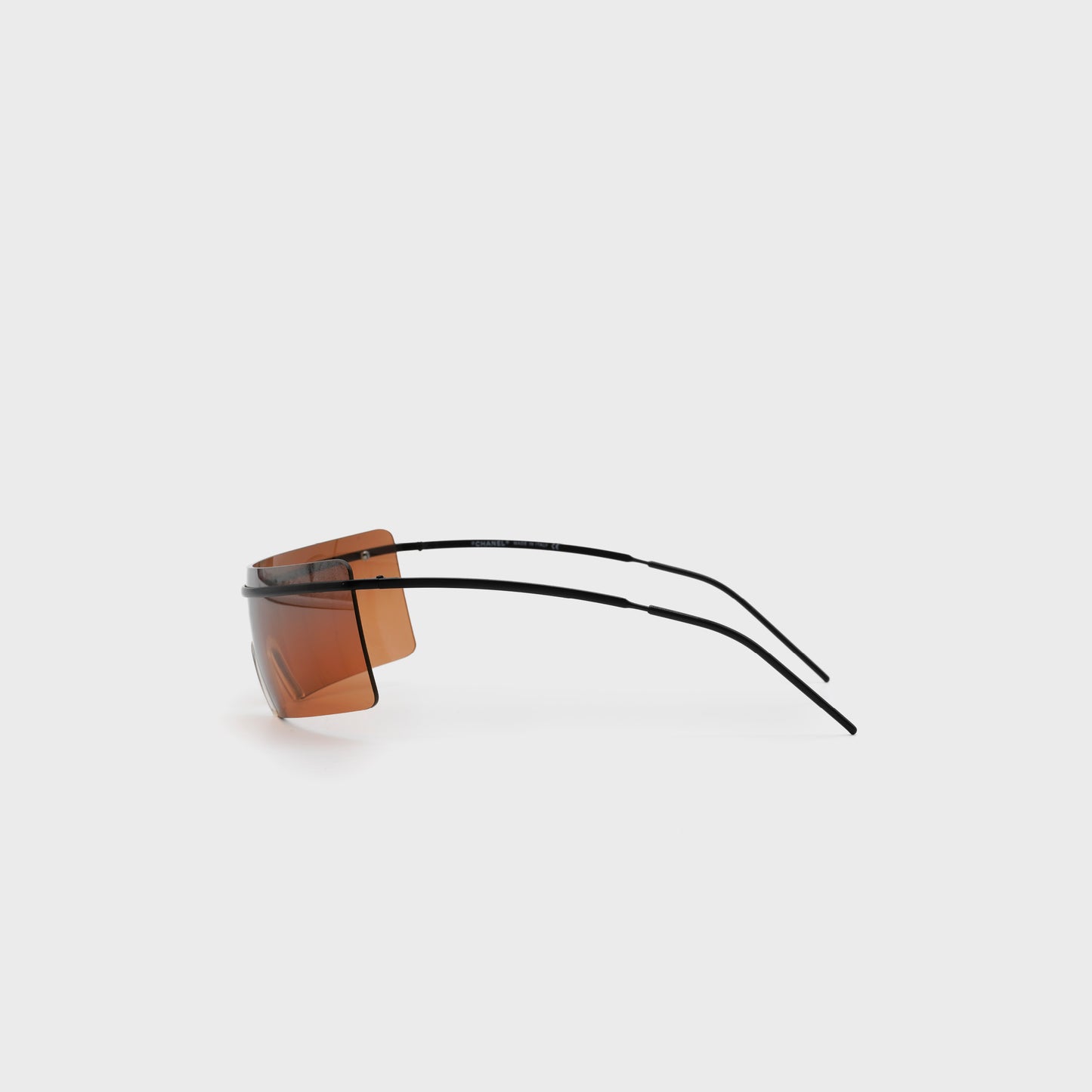 Lunettes Chanel Futuristes Circa 2000 par Karl Lagerfeld