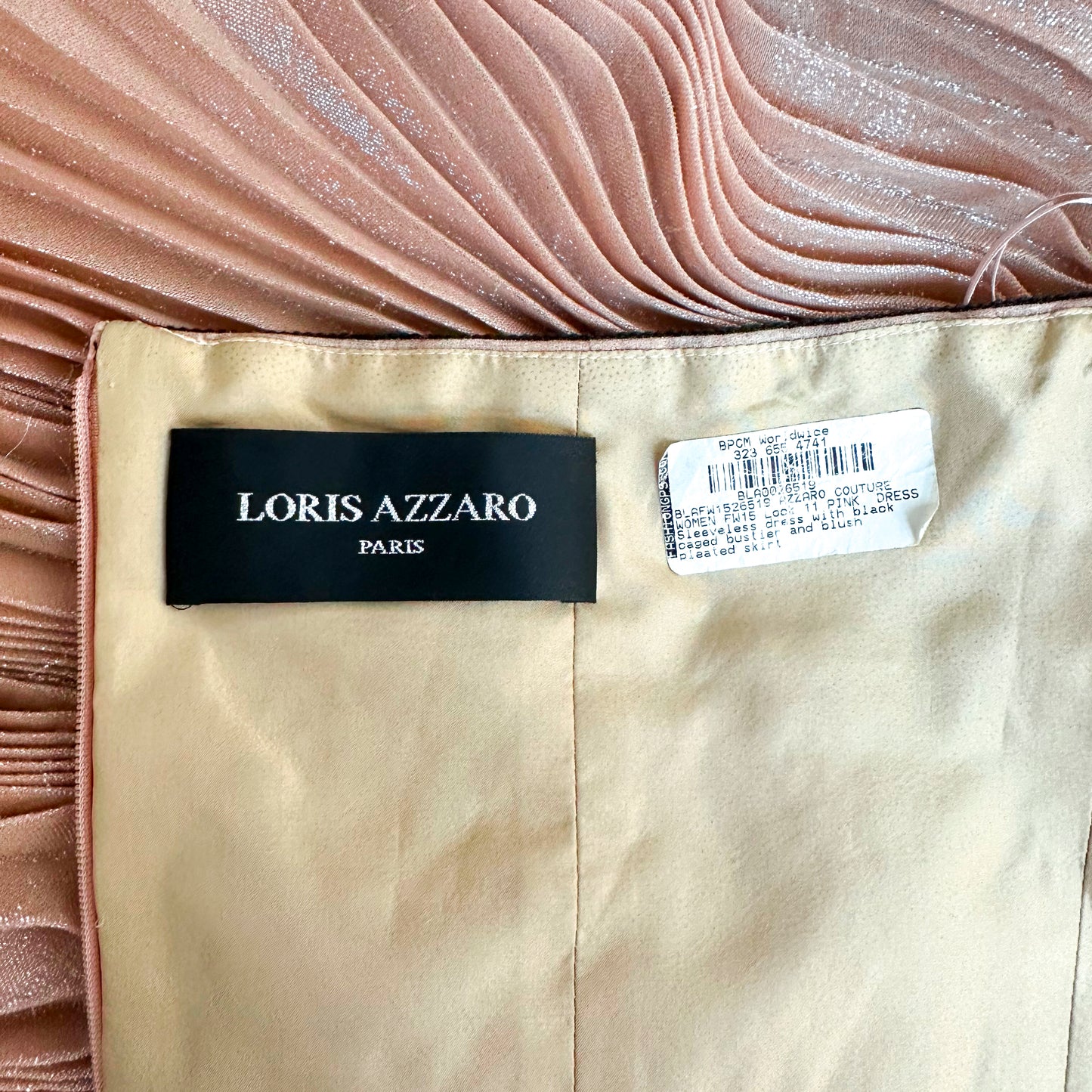 Robe Haute Couture Loris Azzaro FW 2015 par Alvarno