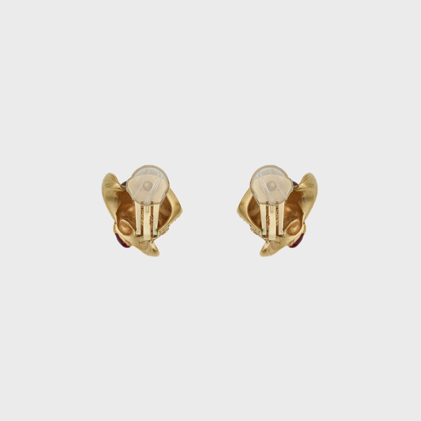 Paire de clips dorée Chloé 1980 par Karl Lagerfeld