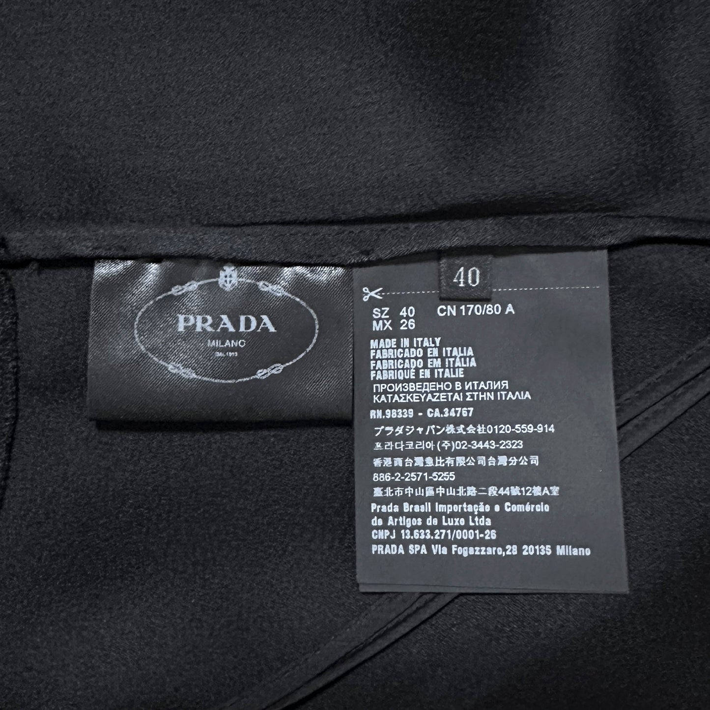 Débardeur Strass Prada SS 2017 par Miuccia Prada