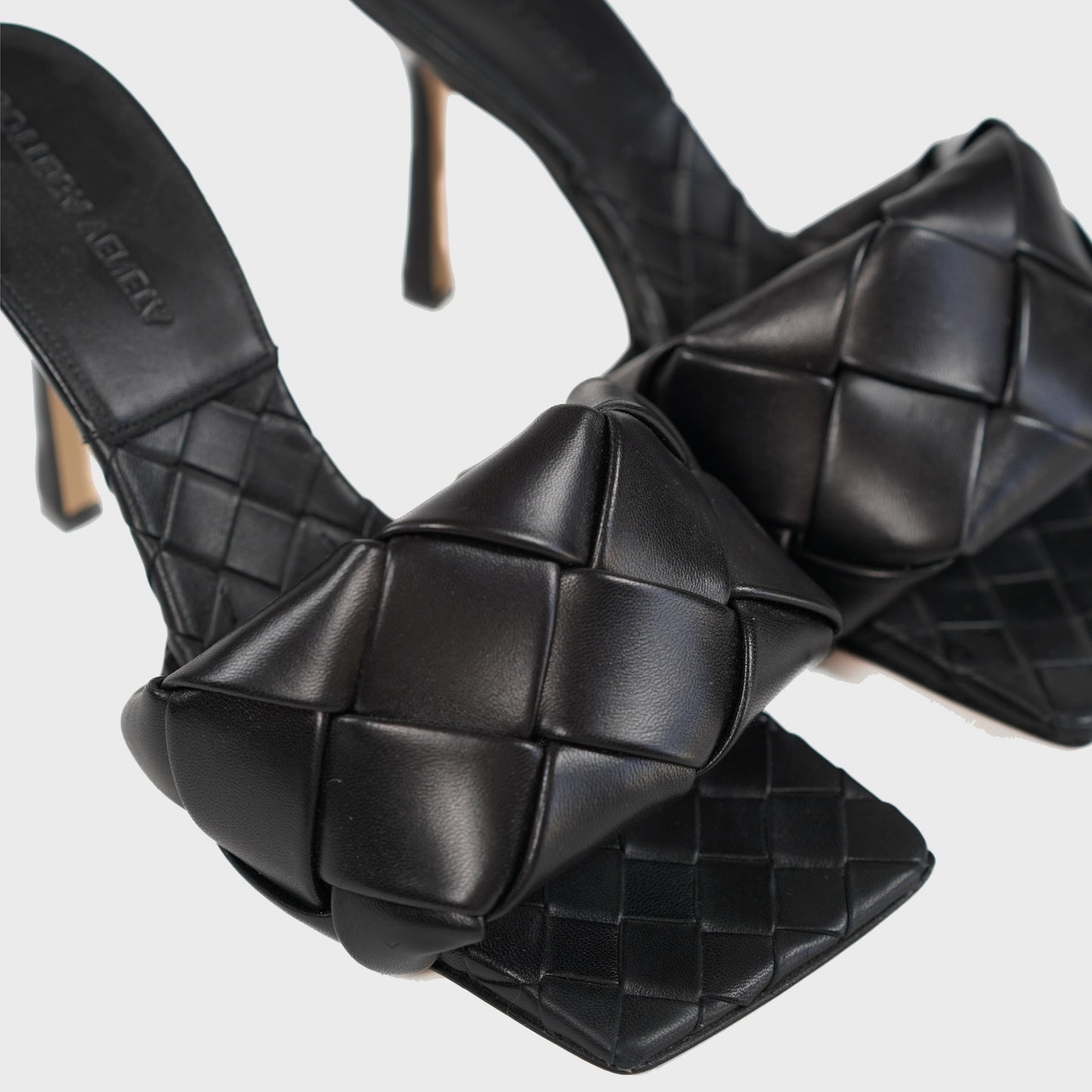 Mules Lido Bottega Veneta FW 2019 par Daniel Lee