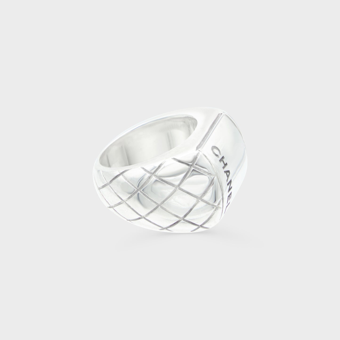 Bague Argent Crush Chanel 2000 par Karl Lagereld