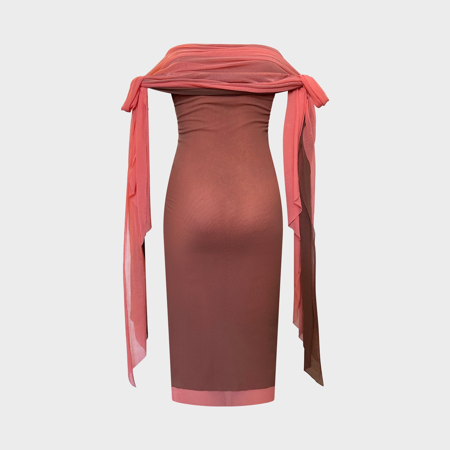 Robe Maille Rose JPG par Jean Paul Gaultier