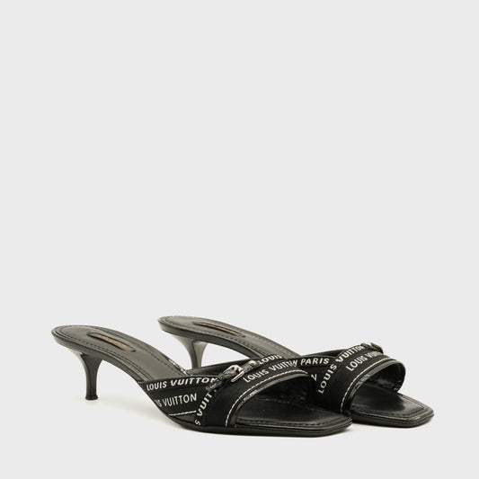 Mules noire Louis Vuitton 2007 par Marc Jacobs