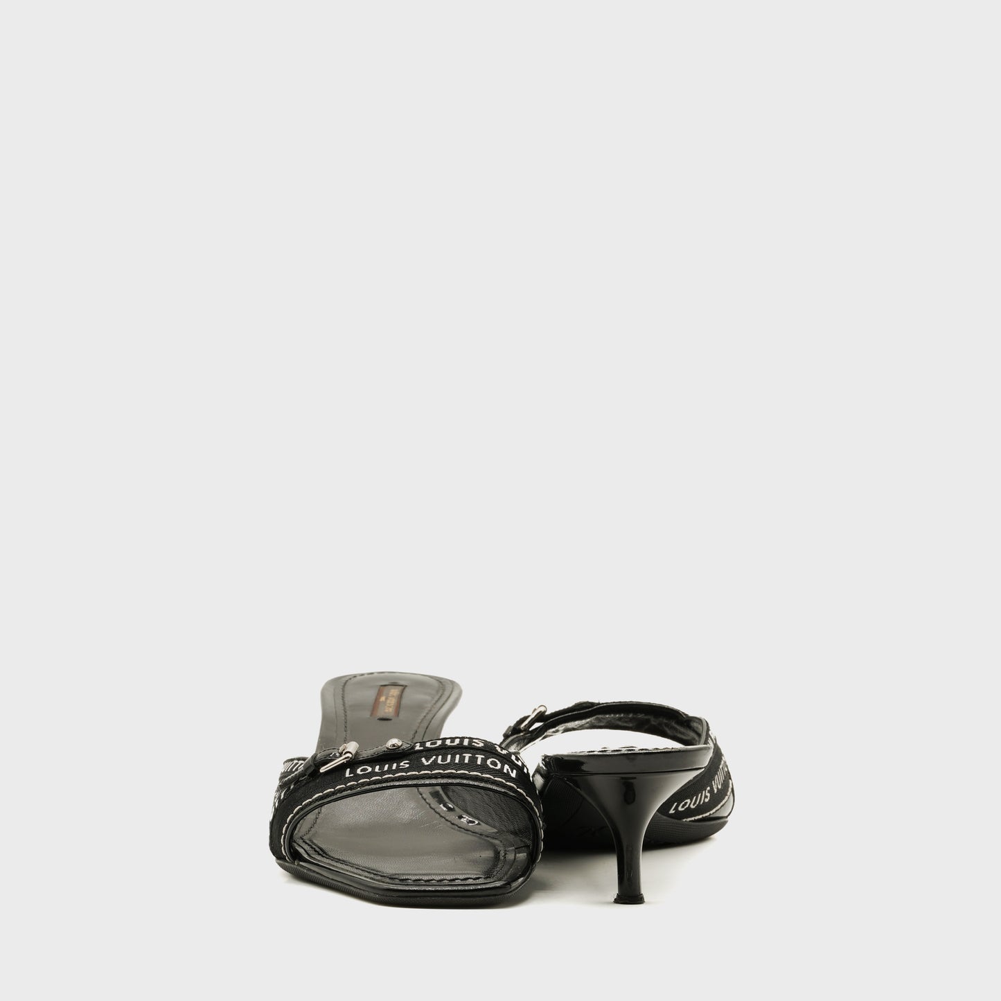 Mules noire Louis Vuitton 2007 par Marc Jacobs