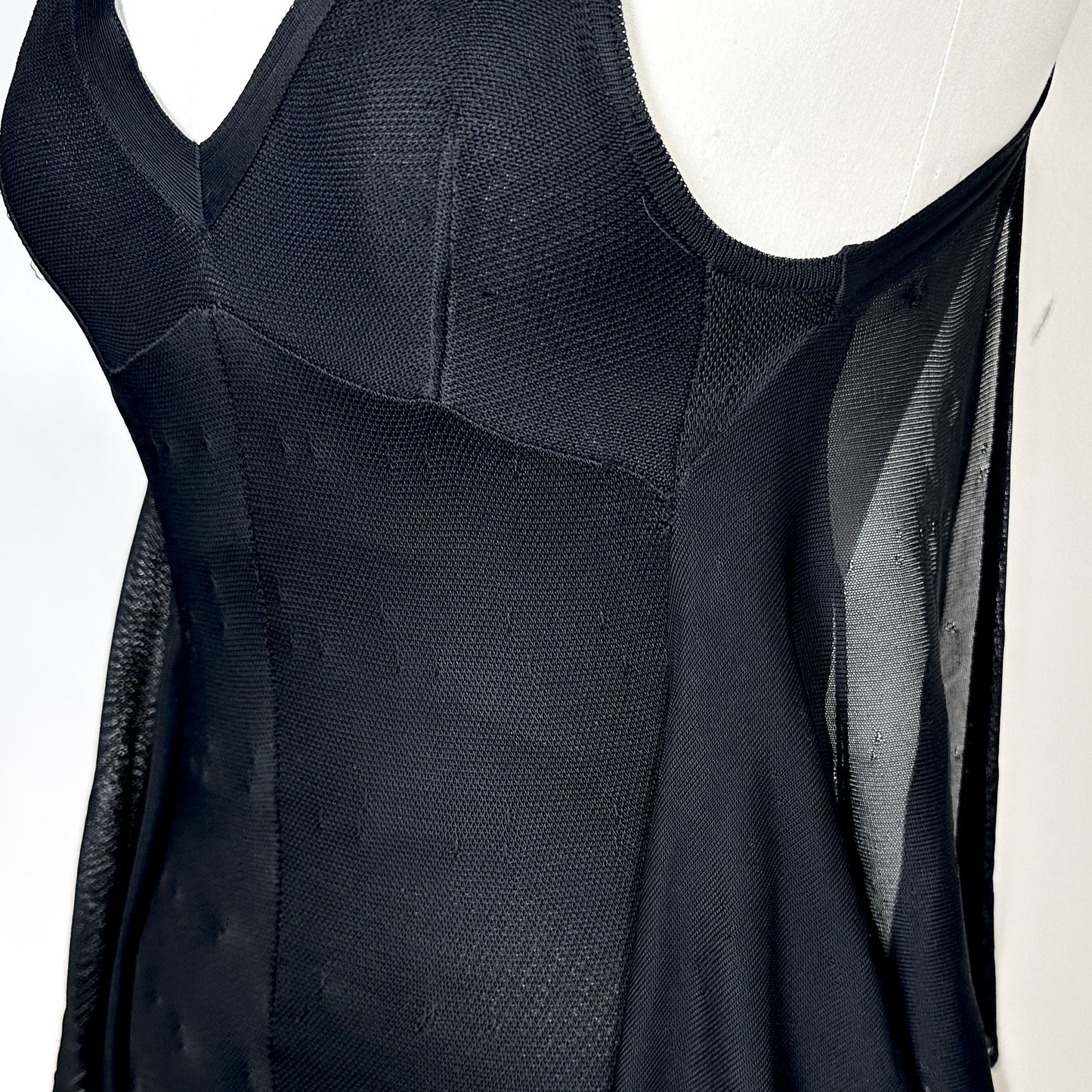 Robe Maille Noir Chanel SS 2009 par Karl Lagerfeld