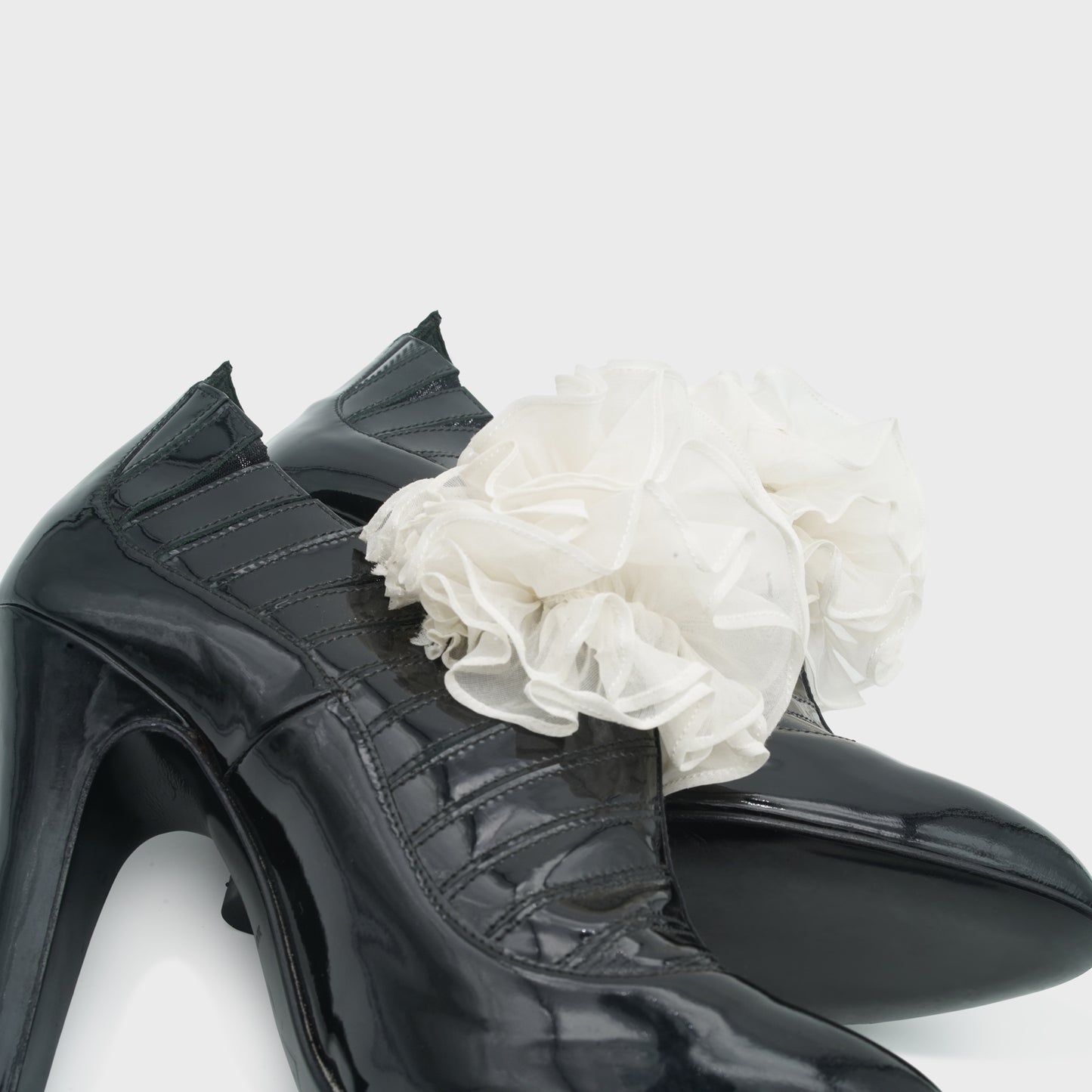 Chanel 2018 Black &amp; White Pumps by Karl Lagerfeld
