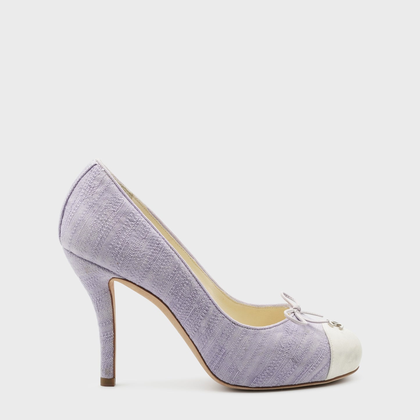Chanel 2000 Lila tweed pumps by Karl Lagerfeld