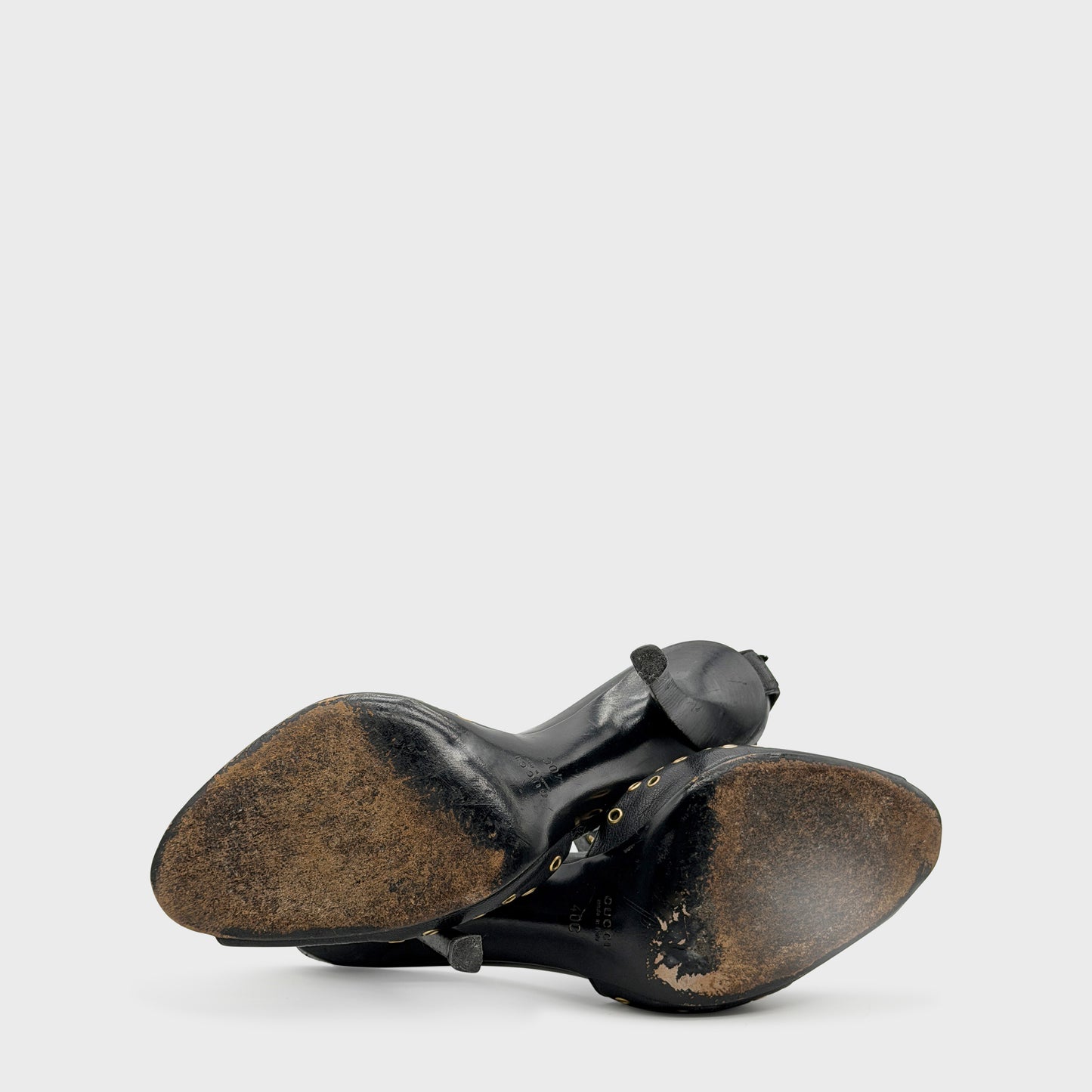 Gucci Black Rivet Pumps 2000