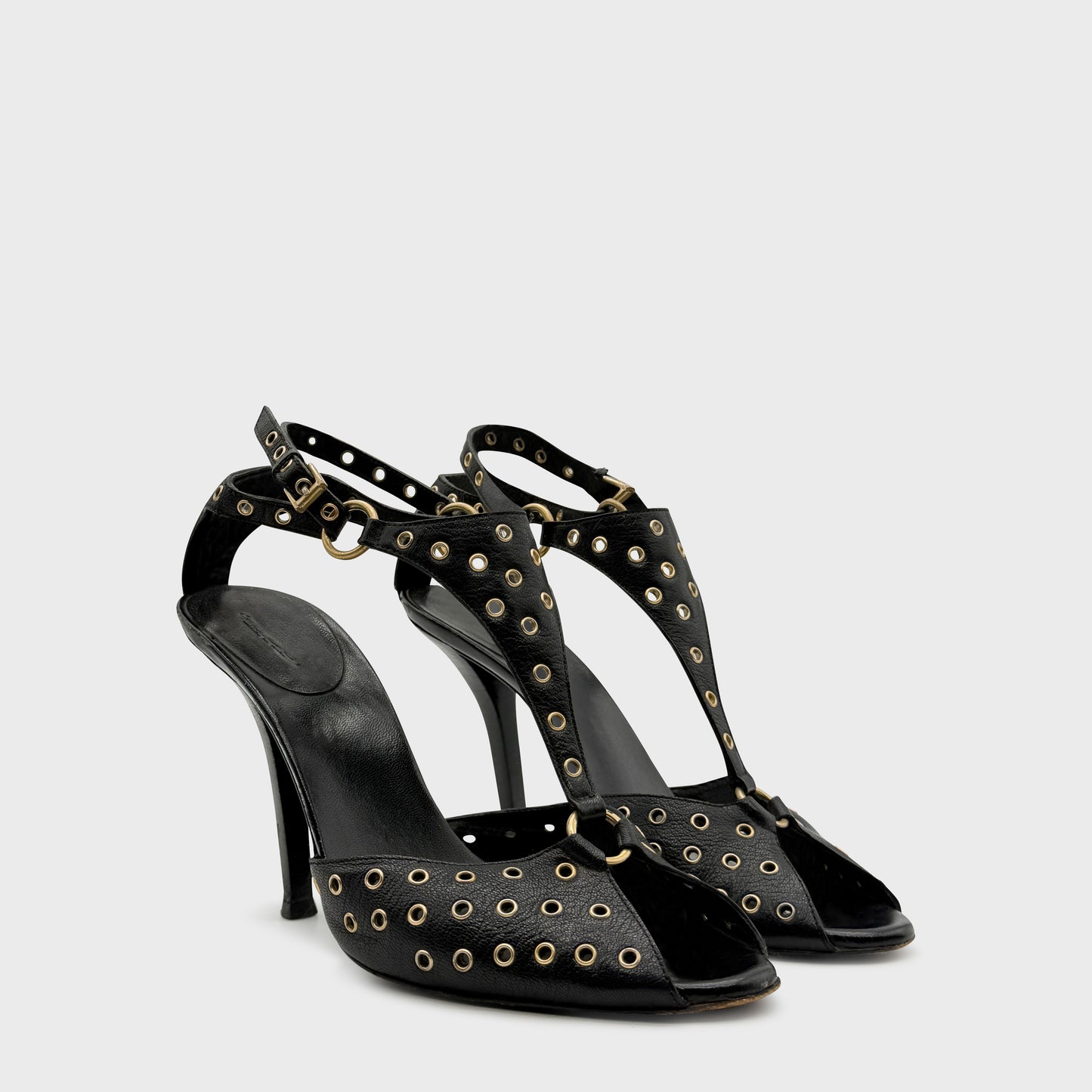 Gucci Black Rivet Pumps 2000