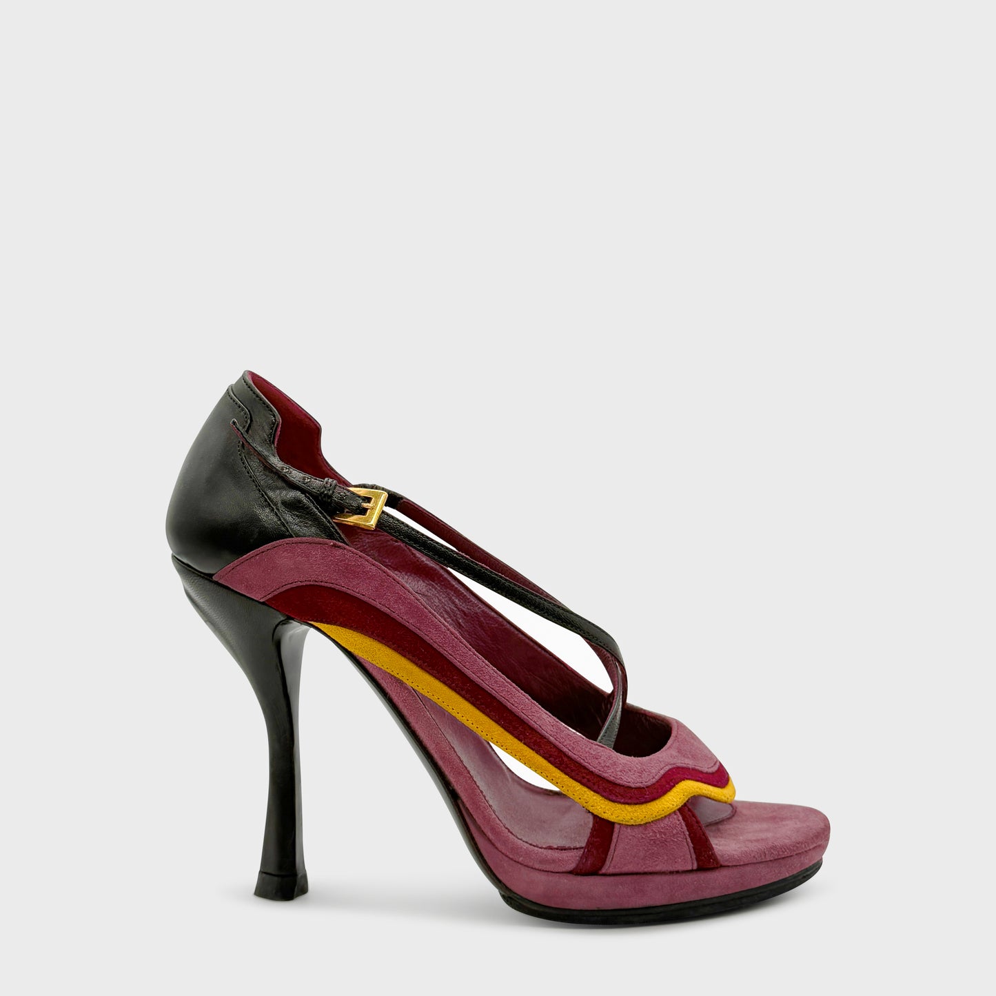 Escarpin Violet Prada SS 2008 par Miuccia Prada