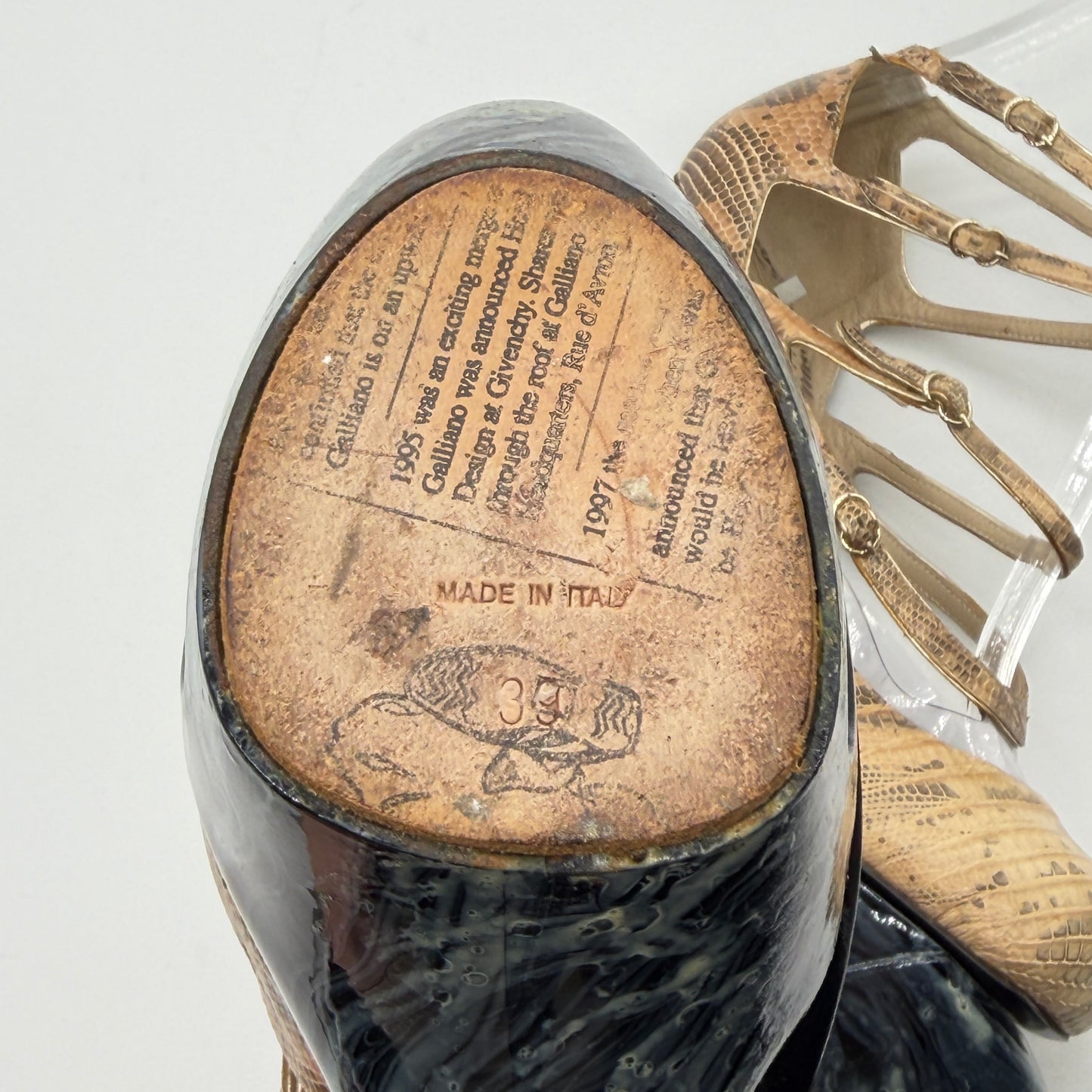 Escarpin Python John Galliano SS 2009