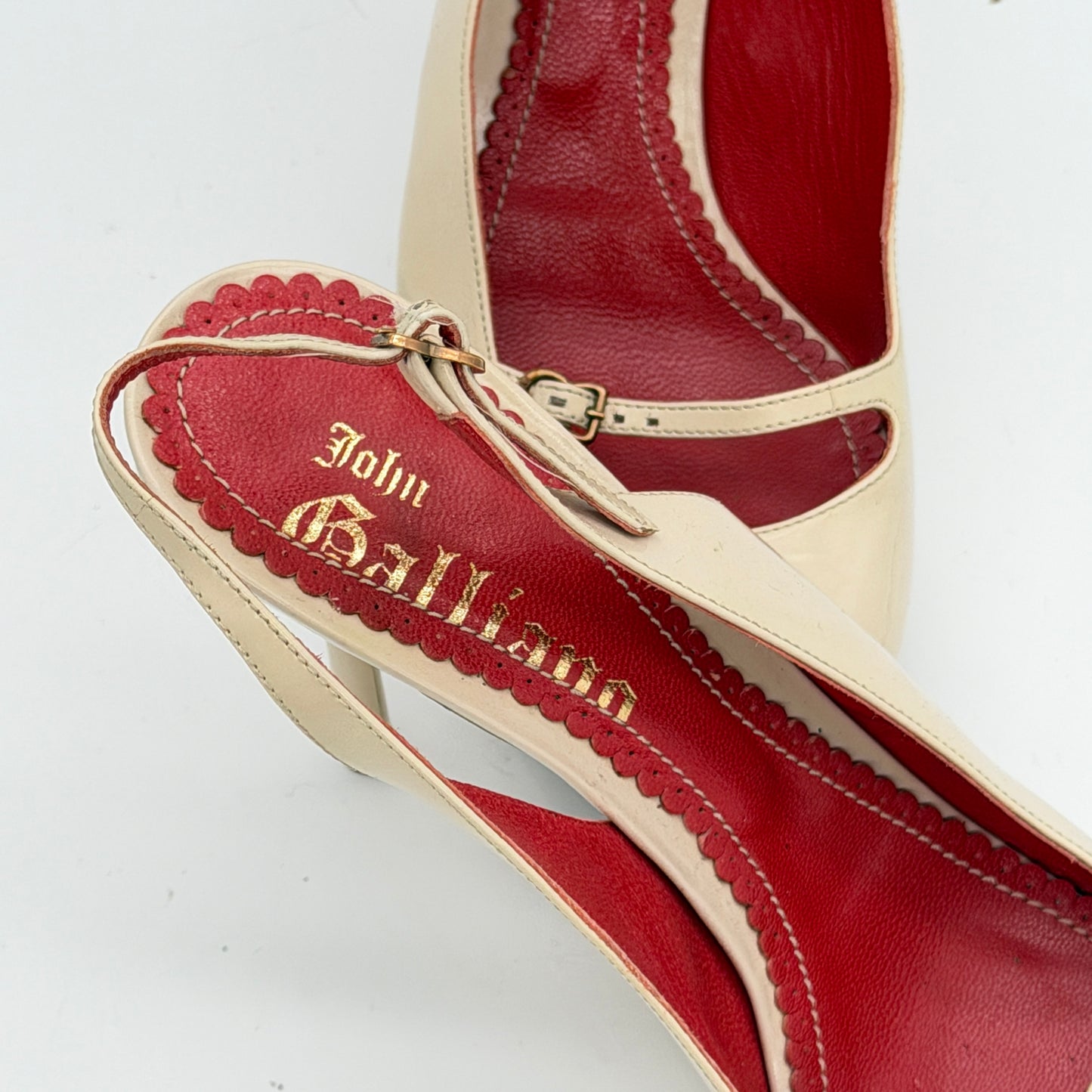 Escarpin Beige John Galliano 2000