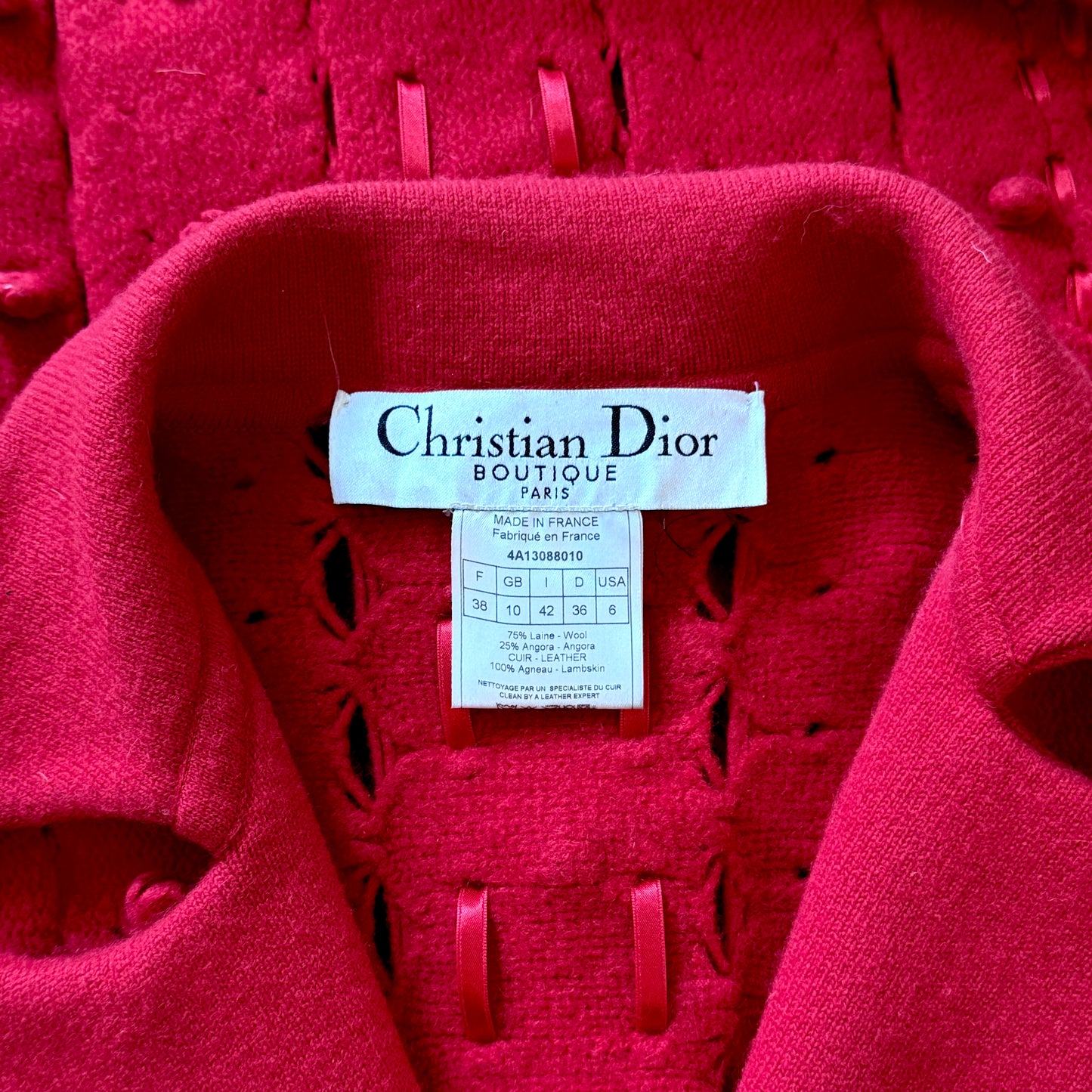 Manteau Rouge Christian Dior FW 2004 par John Galliano