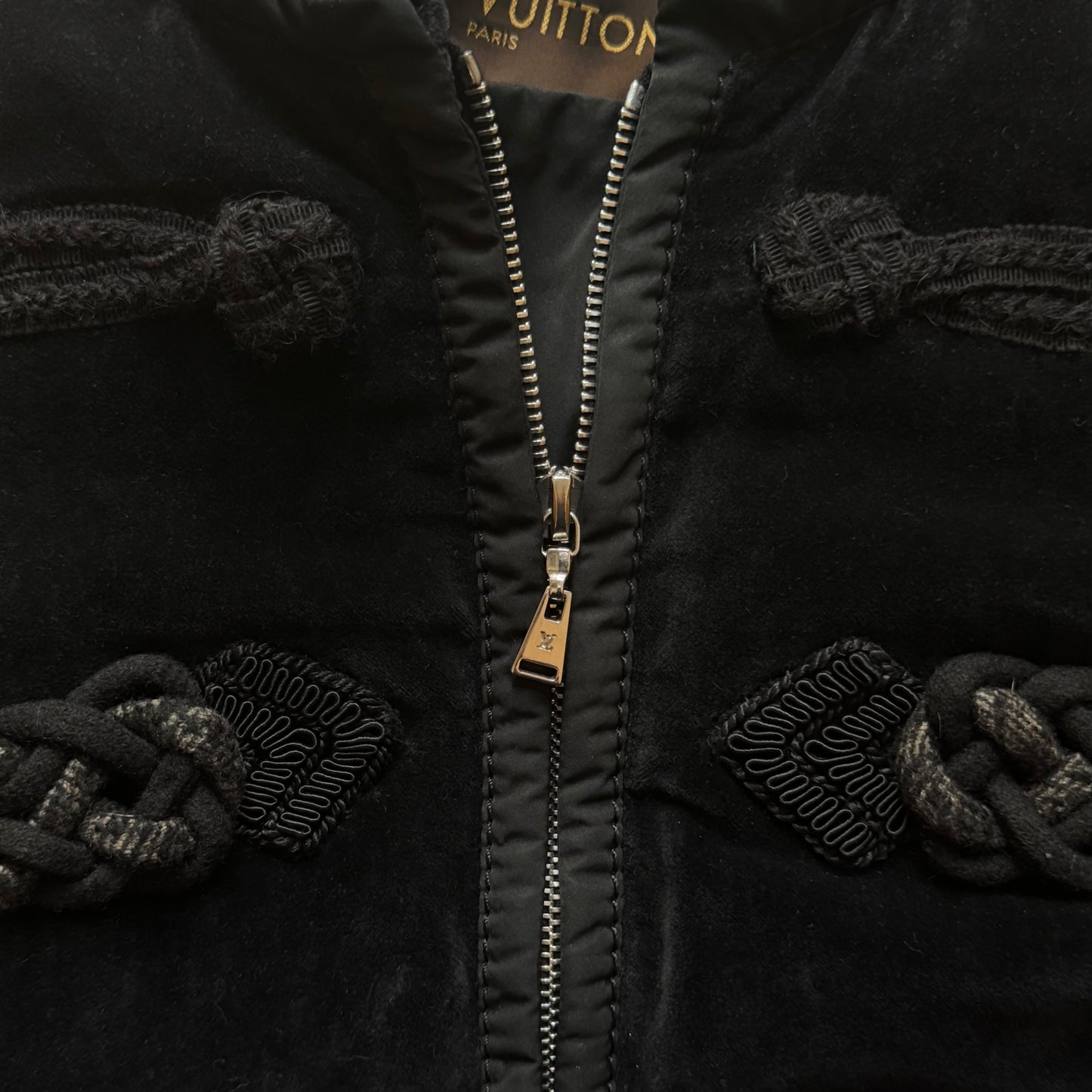 Puffer Jacket Noir Velours Louis Vuitton par Marc Jacobs