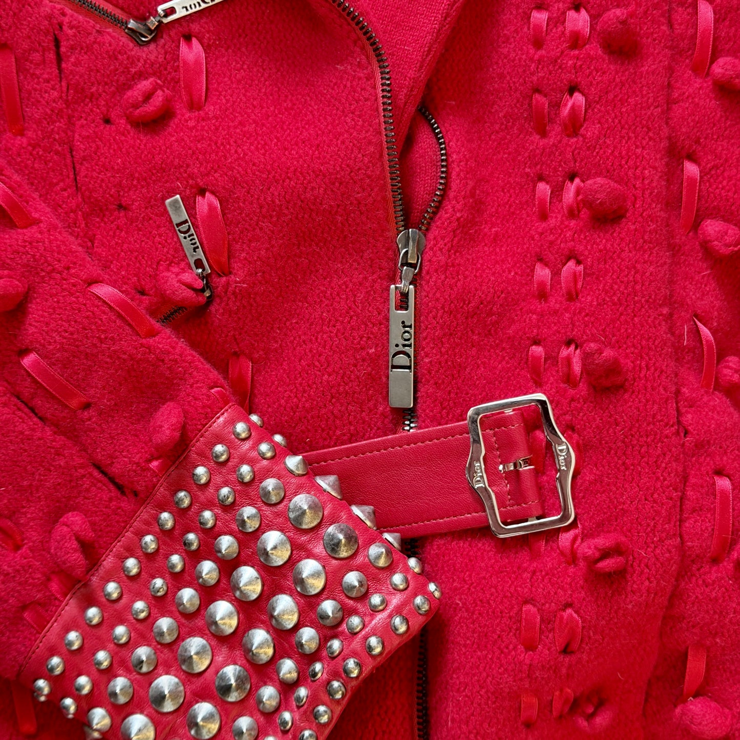 Manteau Rouge Christian Dior FW 2004 par John Galliano