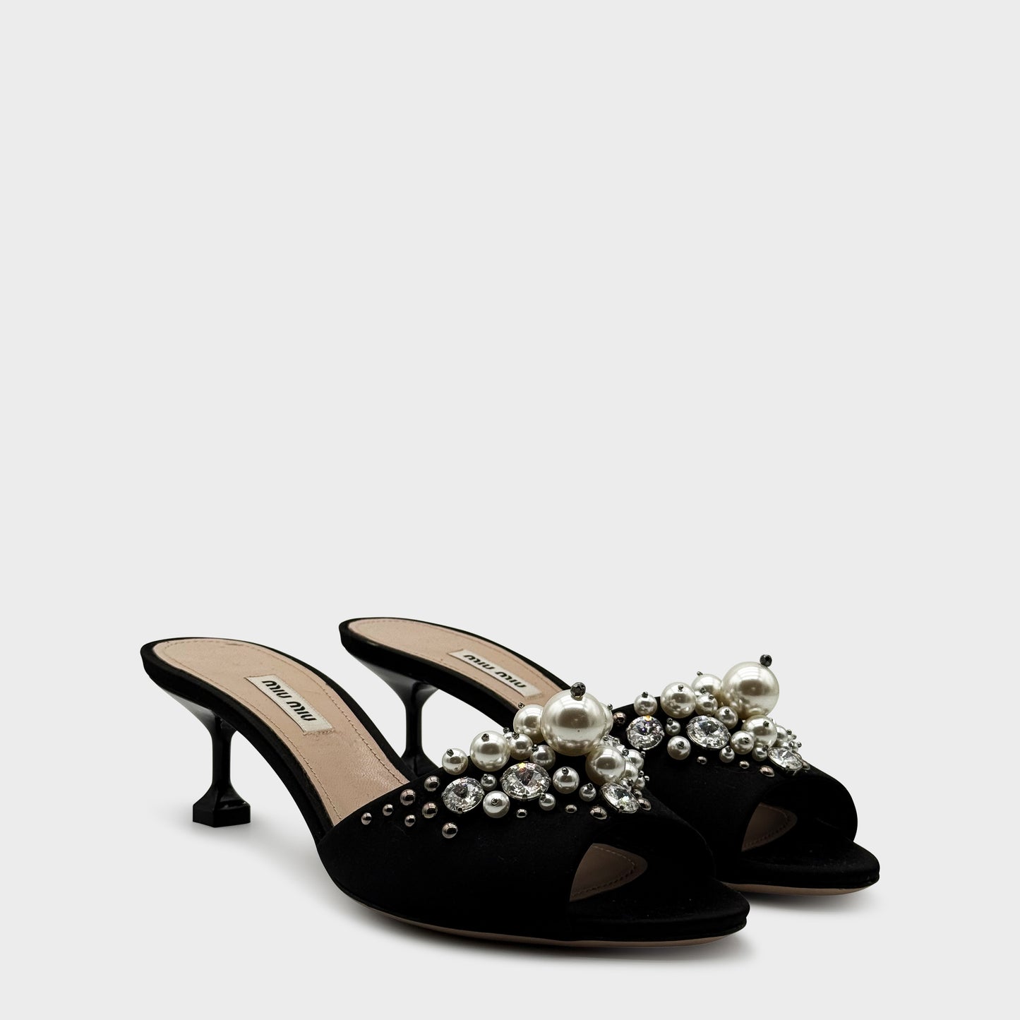 Mules Perle Noir Miu Miu 2010 par Miuccia Prada